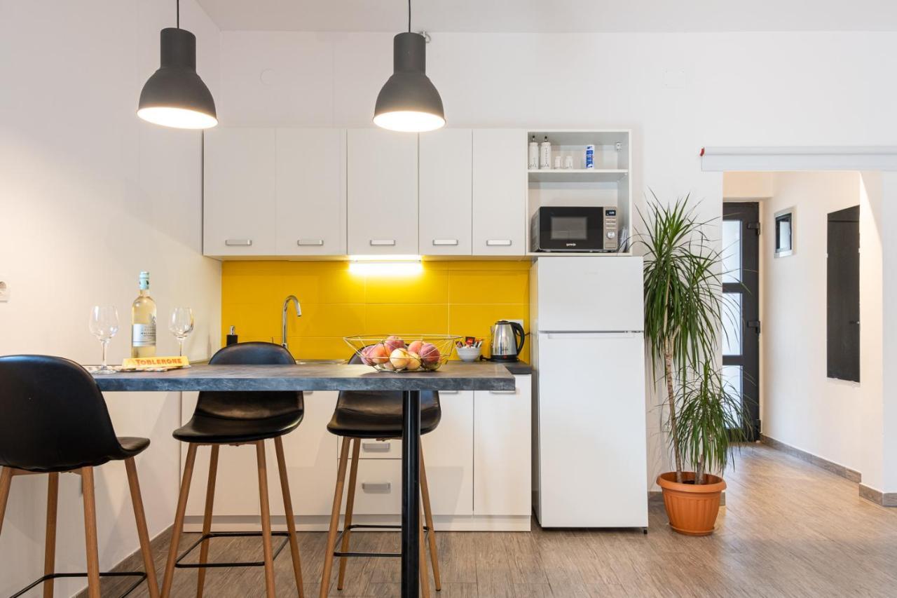 Studio Apartment Les - 4 Min Walk From Amphiteatre PUY Exterior foto
